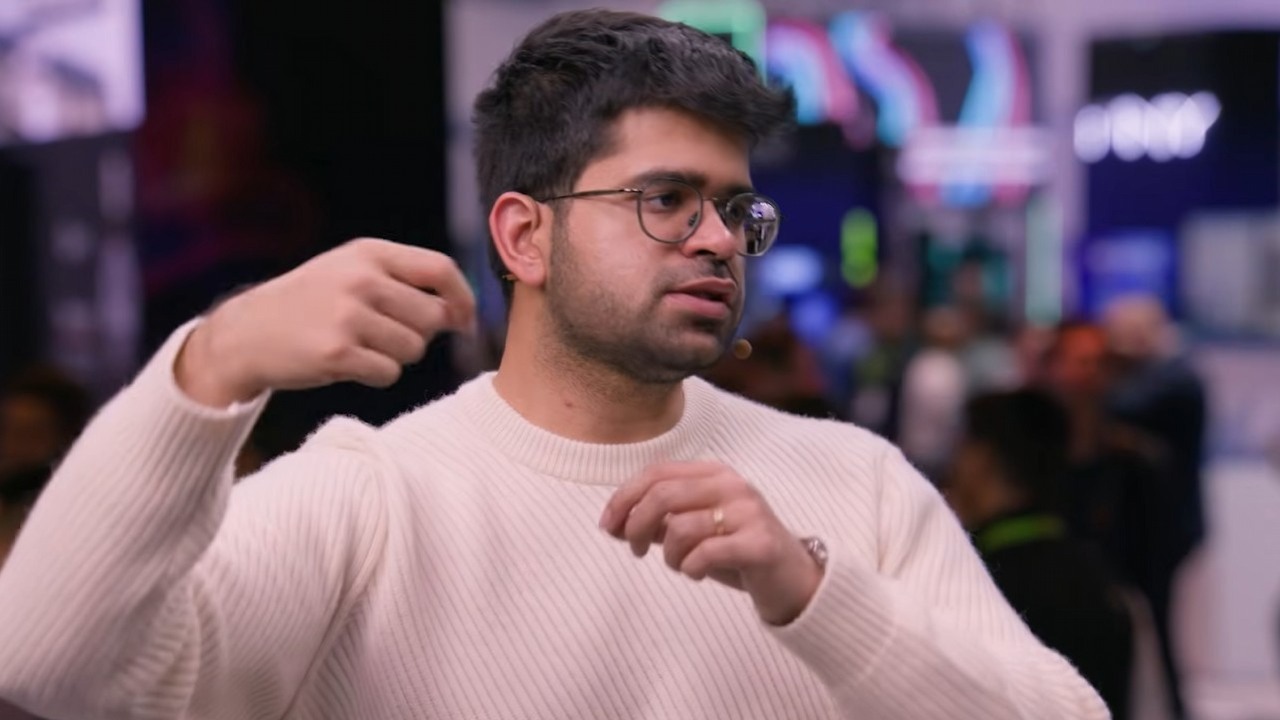 „Większość ludzi nie lubi swojej pracy”. CEO Perplexity uważa utratę stanowiska przez AI za szansę na rozwój dla ludzi, źródło grafiki: YouTube: All-In Podcast.