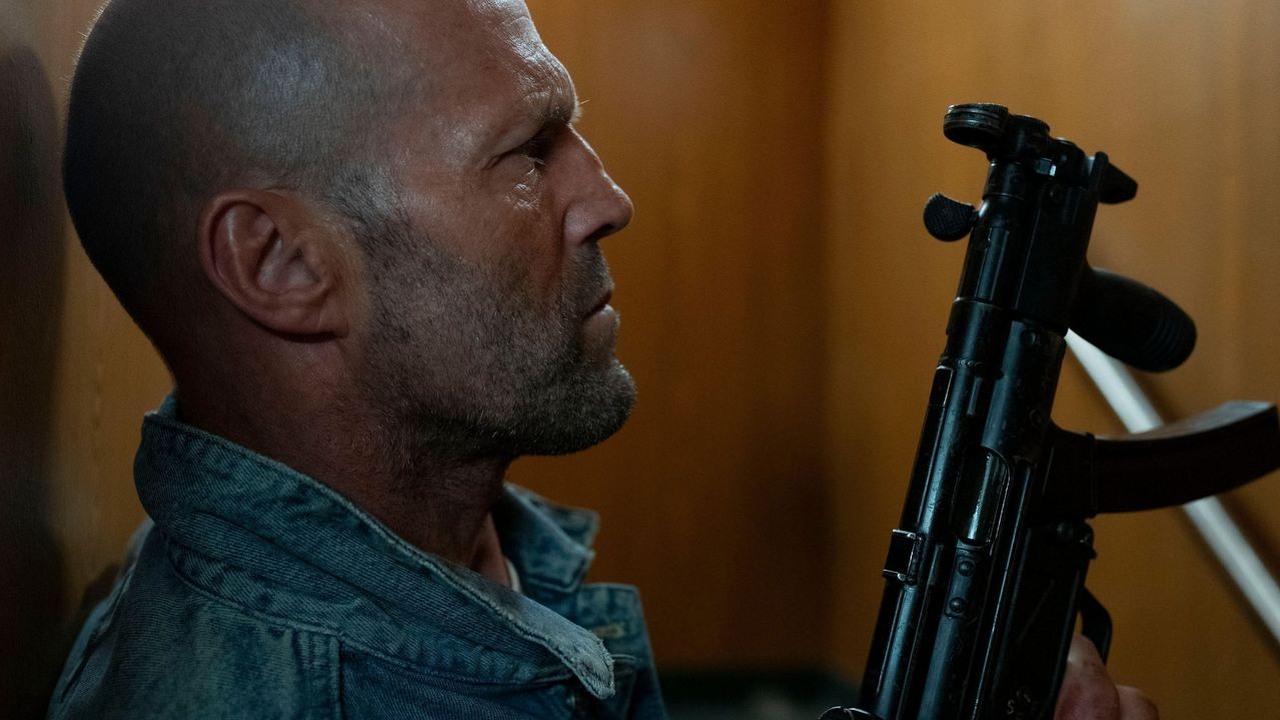 Jason Statham prezentuje imponujący zwiastun swojego nowego thrillera akcji. Za kamerą reżyser jednego z największych hitów Gerarda Butlera, źródło grafiki: Buntownik, Jean-Françoisa Richeta, Lionsgate, 2026.