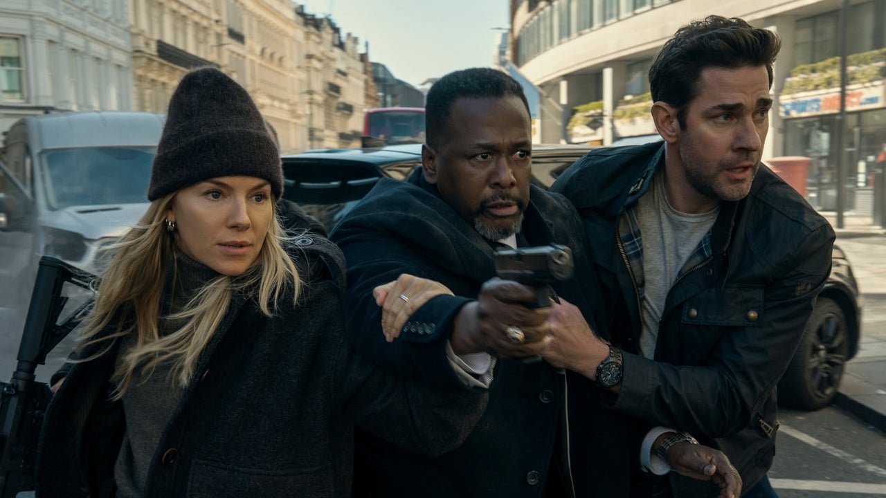 Jack Ryan Toma Clancy'ego wraca w nowym „inteligentnym” thrillerze Prime Video. John Krasinki i Sienna Miller za 4 tygodnie stworzą niepokonany szpiegowski duet, źródło grafiki: Jack Ryan Toma Clancy'ego: Wojna Duchów, Andrew Bernstein, Amazon, 2026.