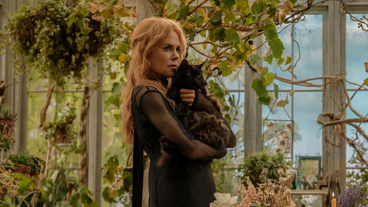 Po prawie 30 latach kultowe fantasy powraca: magia znów ożywa w pierwszym zwiastunie filmu Totalna magia 2, źródło grafiki: Totalna magia 2, Susanne Bier, Warner Bros., 2026.