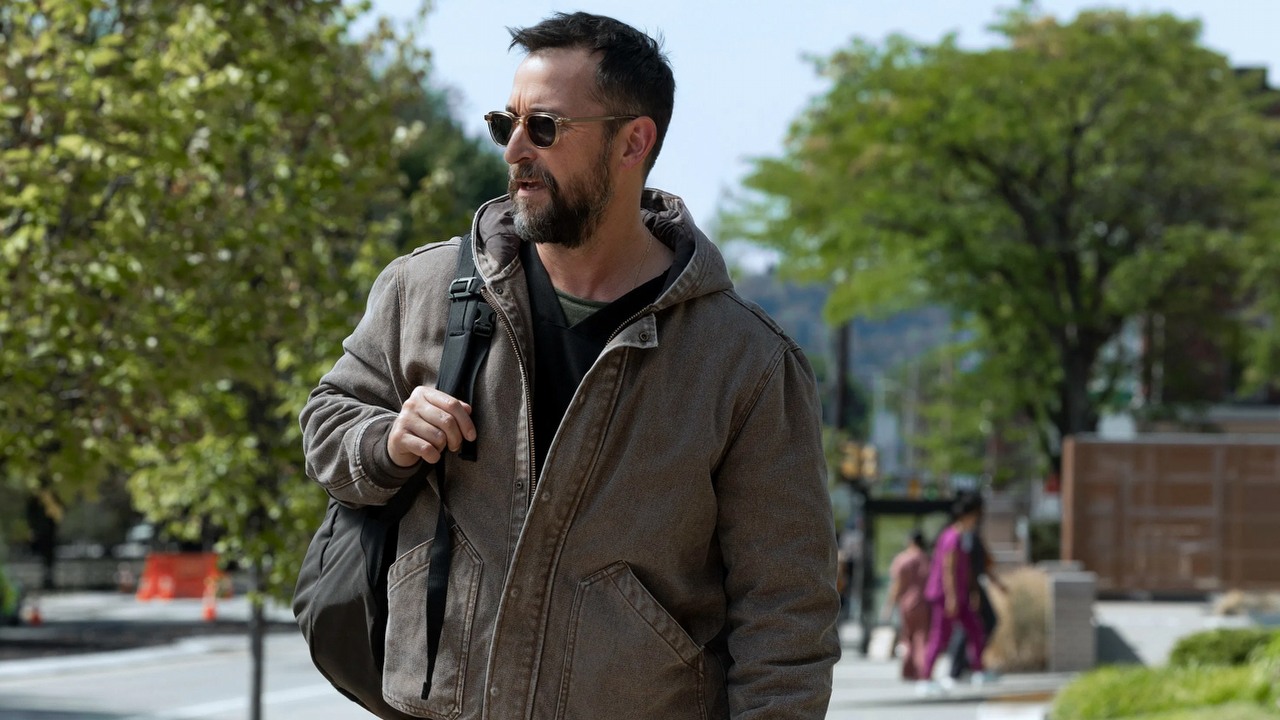 Obecnie tylko sześć seriali HBO Max ma 15 mln widzów na odcinek. Nowy hit dołączył do rekordowego grona, w którym są Ród smoka i The Last of Us, źródło grafiki: The Pitt, R. Scott Gemmill, HBO Max, 2025.