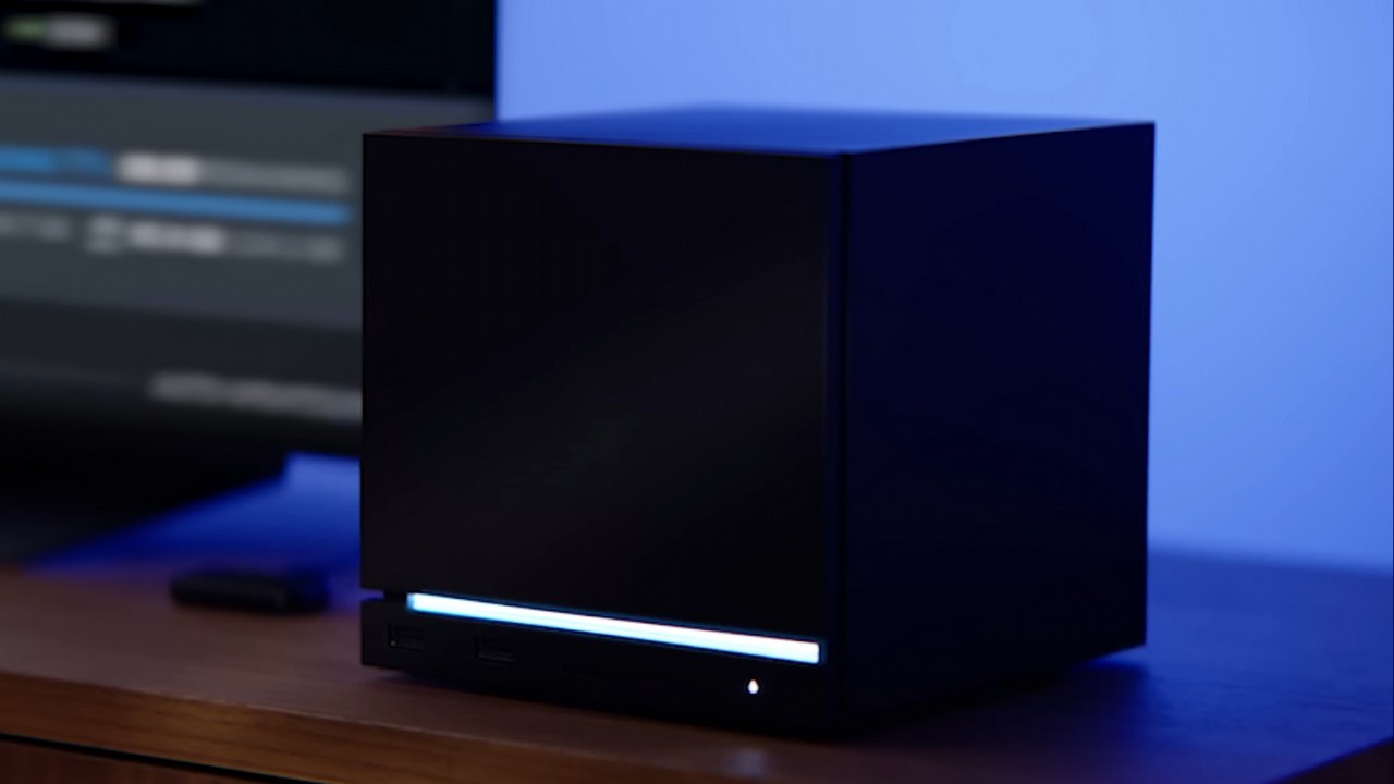 Steam Controller i Steam Machine wracają na nowych materiałach. Valve zaktualizował strony produktów, źródło grafiki: YouTube: Valve; 2025.