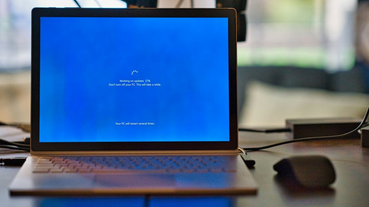 Wadliwe sterowniki niszczyły wydajność Windowsa. Microsoft przyznaje się do błędu i obiecuje poprawę, źródło grafiki: Clint Patterson; Unsplash.com; 2020.
