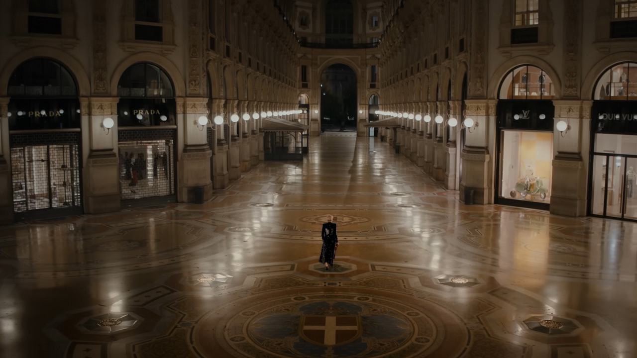 Za miesiąc na Disney+ trafi kontynuacja kultowego hitu, której zwiastun zrobił furorę i w 24 godziny wyświetlono go 222 mln razy, źródło grafiki: Diabeł ubiera się u Prady 2, David Frankel, 20th Century Studios, 2026.