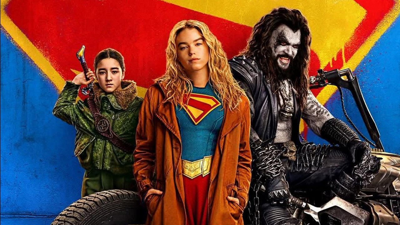Supergirl miała być kolejnym filarem nowego DCU. Zamiast sukcesu są porównania do jednej z największych kinowych wpadek ostatnich lat, źródło grafiki: Warner Bros. Pictures.
