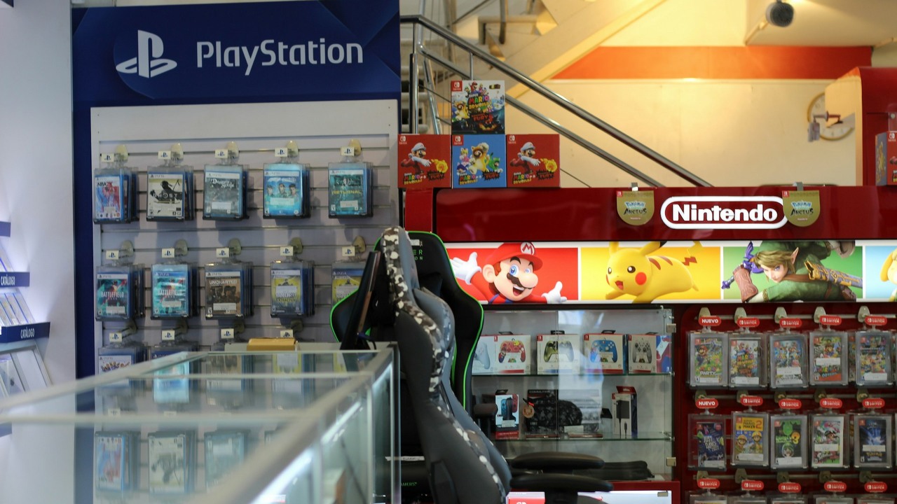 Sprzedawcy gier nie mają wątpliwości: „formaty cyfrowe i fizyczne mogą współistnieć”. Popularny sklep krytykuje Sony i zapowiada walkę o lepszą przyszłość, źródło grafiki: Unsplash.