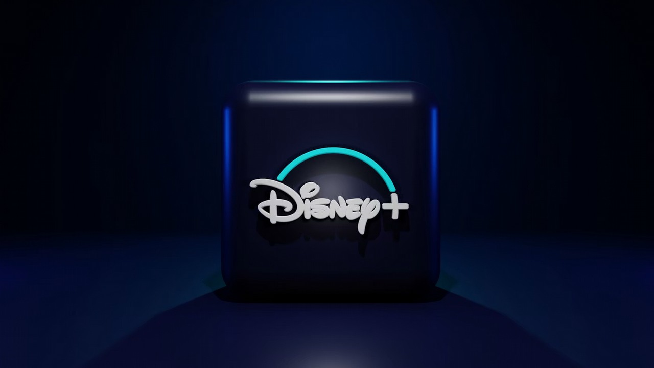 Ponad 750 tys. widzów w kinach. Na Disney+ właśnie wjechał jeden z największych polskich hitów tego roku, źródło grafiki: Unsplash.com / BoliviaInteligente / 2022.