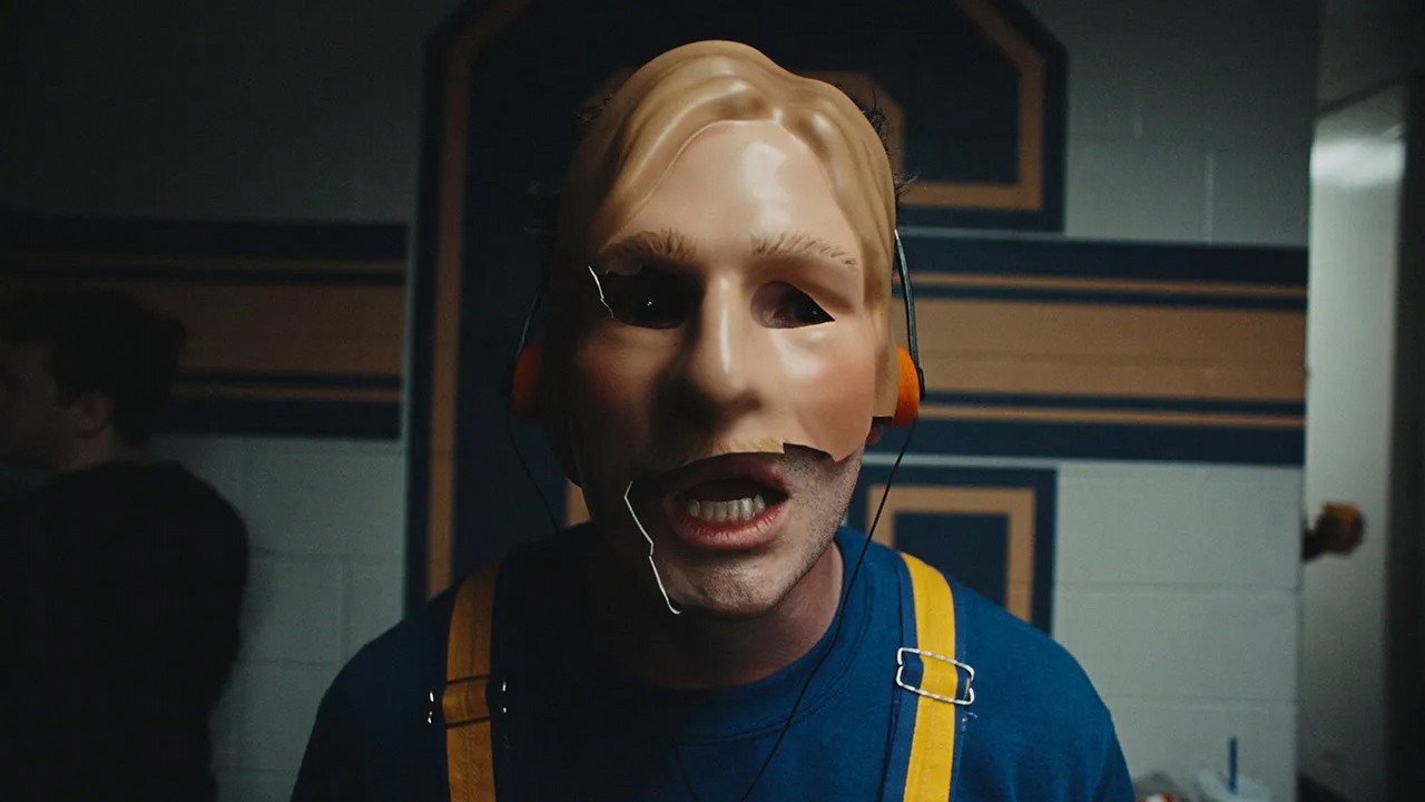 Za 2 tygodnie powróci hit Disney+. Poleca go 84% widzów, którzy „uśmiali się przy nim do rozpuku”, źródło grafiki: Chad Powers, Glen Powell i Michael Waldron, Hulu, 2025.