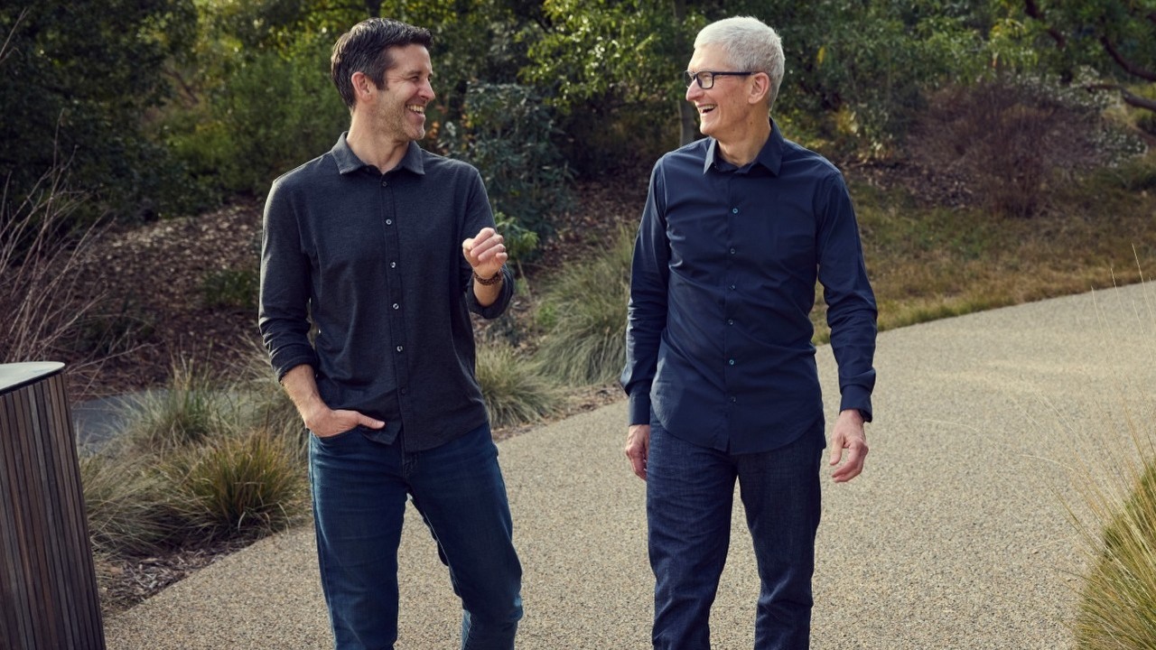 Za 7 dni Apple wejdzie w nową erę. Tim Cook oddaje stery po 15 latach od zastąpienia Steve’a Jobsa, źródło grafiki: Apple.