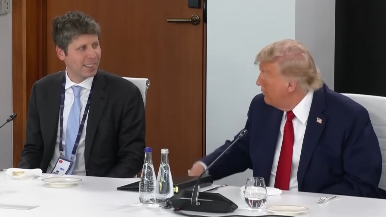 Sam Altman, Elon Musk i szef Anthropic chcą wolniejszego rozwoju AI. Trump nie chce o tym słyszeć, źródło grafiki: YouTube: Forbes; 2026.
