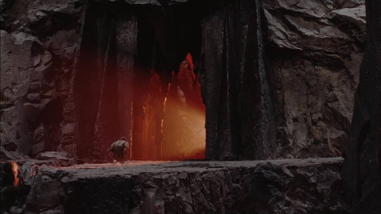 Po roku Netflix straci jedną z najbardziej epickich trylogii w historii filmów fantasy, źródło grafiki: Władca Pierścieni: Powrót króla, Peter Jackson, New Line Cinema, 2003.