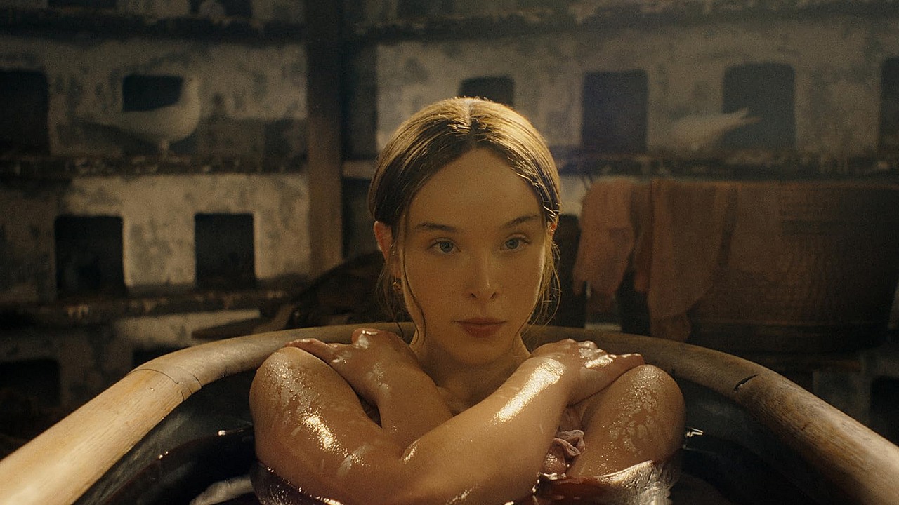 Nowy sezon Potwora. Niektórzy widzowie mówią, że uniwersum seryjnych morderców to przesada, źródło grafiki: Potwór: Historia Lizzie Borden, Ryan Murphy, Netflix, 2026.