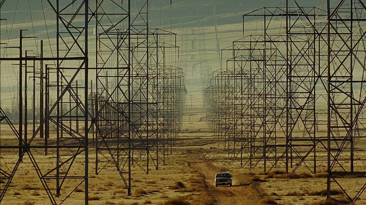 Po roku przerwy na Netflixa niedługo powróci kultowy thriller, który poleca 95% widzów, źródło grafiki: Siedem, David Fincher, New Line Cinema, 1995.