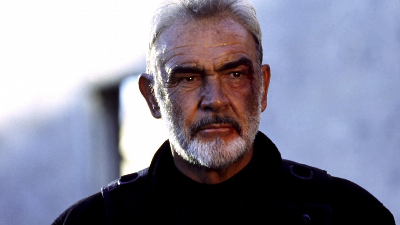 „Uznał go za odrażający”. Sean Connery odrzucił jeden z najlepszych thrillerów wszech czasów, źródło grafiki: Twierdza, Michael Bay, Buena Vista Pictures Distribution1996.