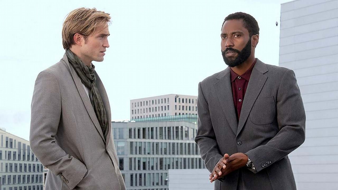 Gwiazdy Tenet nie rozumieją, o co chodzi w filmie.