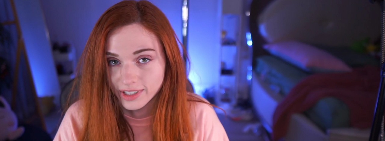 Amouranth odzyskuje kontrolę nad swoim życiem; przerwa od streamowania [Aktualizacja], źródło grafiki: Amouranth | Twitch.