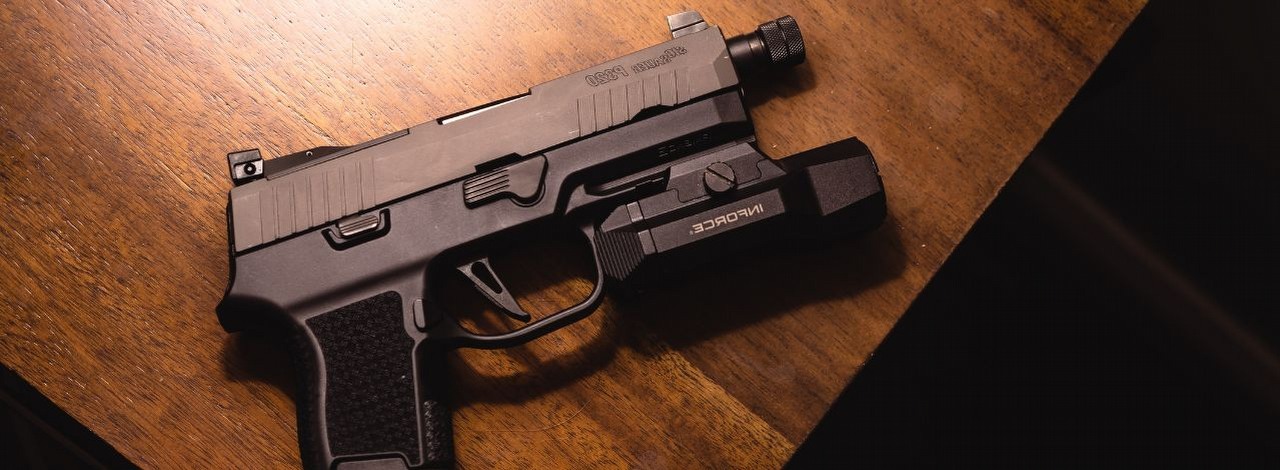 Streamer zastrzelił włamywacza podczas transmisji; ale czy na pewno?, źródło grafiki: Unsplash | Tsvetoslav Hristov.