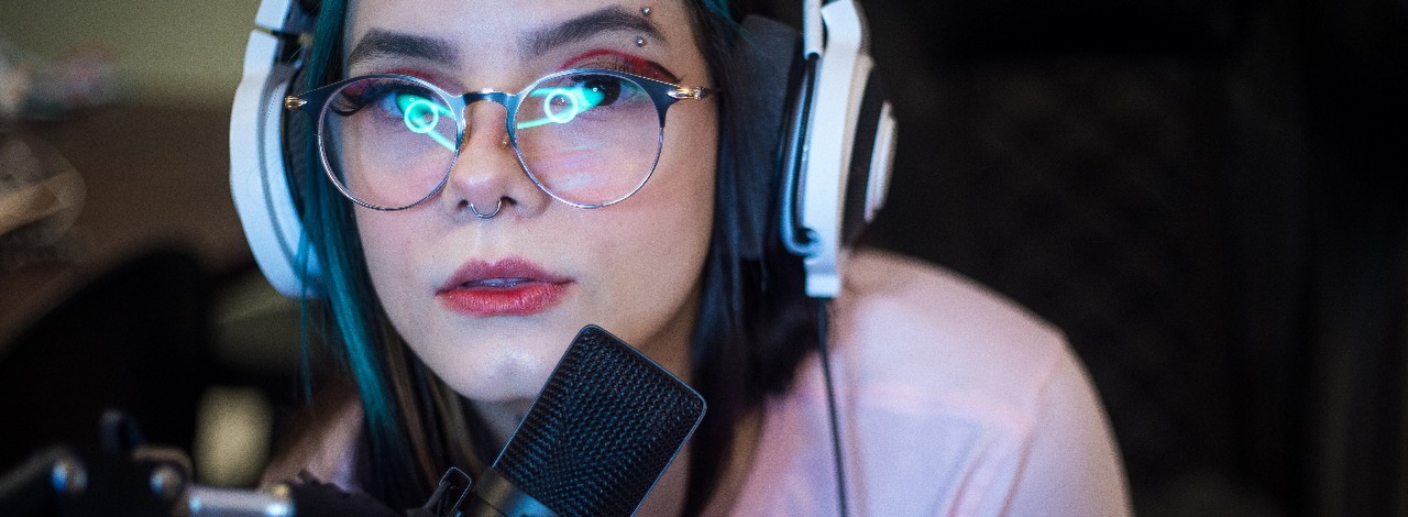 Seksualizacja i molestowanie na Twitchu; streamerka ujawnia bolesne kulisy swojej pracy, źródło grafiki: Unsplash, Higor Hanschen.