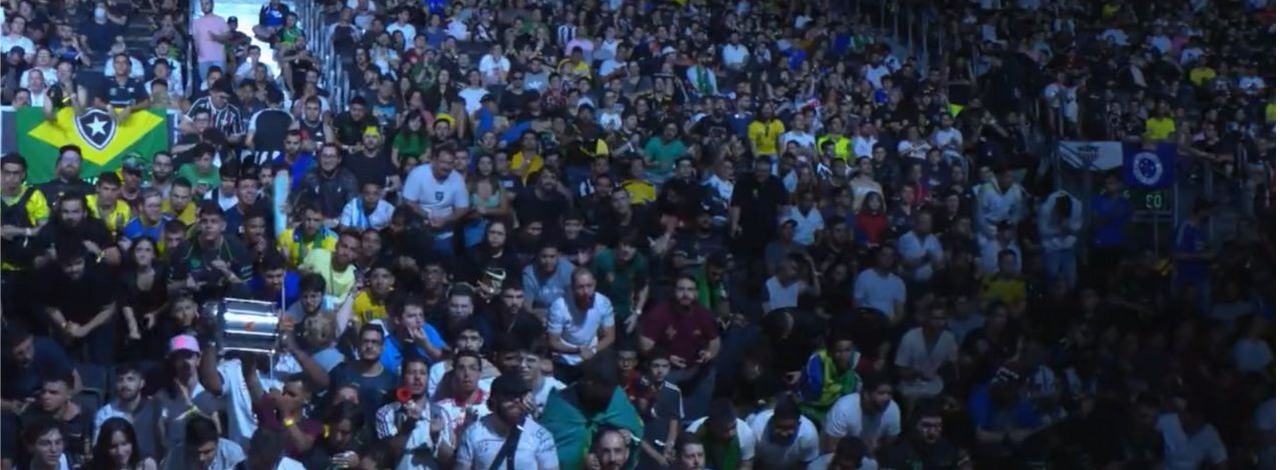 Kontrowersje na turnieju CSGO; fani pomogli graczowi z trybun, źródło grafiki: Twitter / ESLCS.