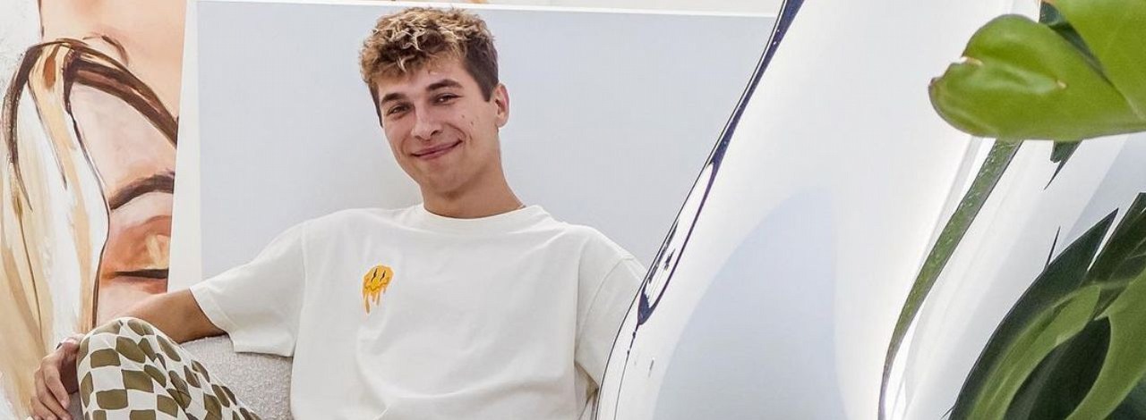 Friz chwali się wielkimi zarobkami; ile zarabiają inni influencerzy?, źródło grafiki: Instagram / frizoluszek.