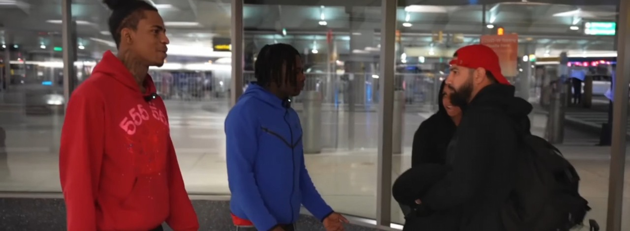 Chciał „zażartować”, a został oskarżony o napaść, youtuber ma kłopoty, źródło grafiki: YouTube.