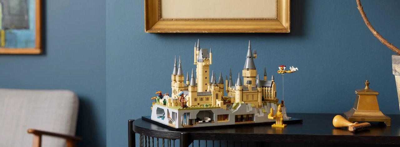 Nie stać Was na wielki Hogwart z LEGO? Będzie tańsza (i mniejsza) alternatywa, źródło grafiki: LEGO.