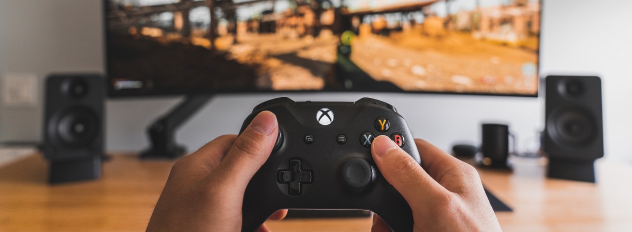 Ojciec pozwolił 6-latkowi pograć na Xboksie. Szybko tego pożałował, źródło grafiki: Unsplash.