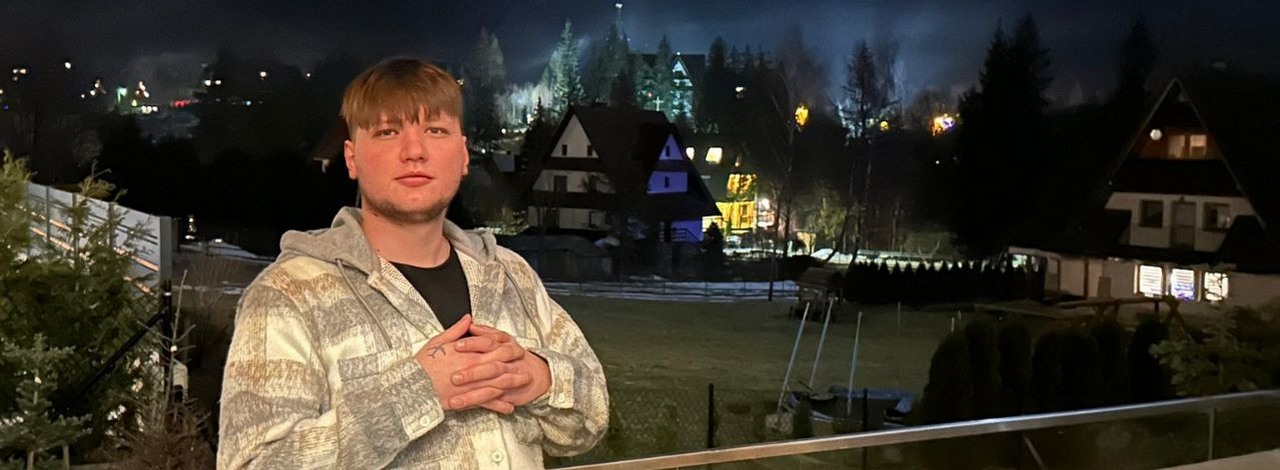 Ukraiński gracz Counter Strike'a nigdy nie dołączyłby do drużyny z czterema Rosjanami. „Każdy Ukrainiec powinien to zrozumieć”, źródło grafiki: Twitter/s1mpleO.