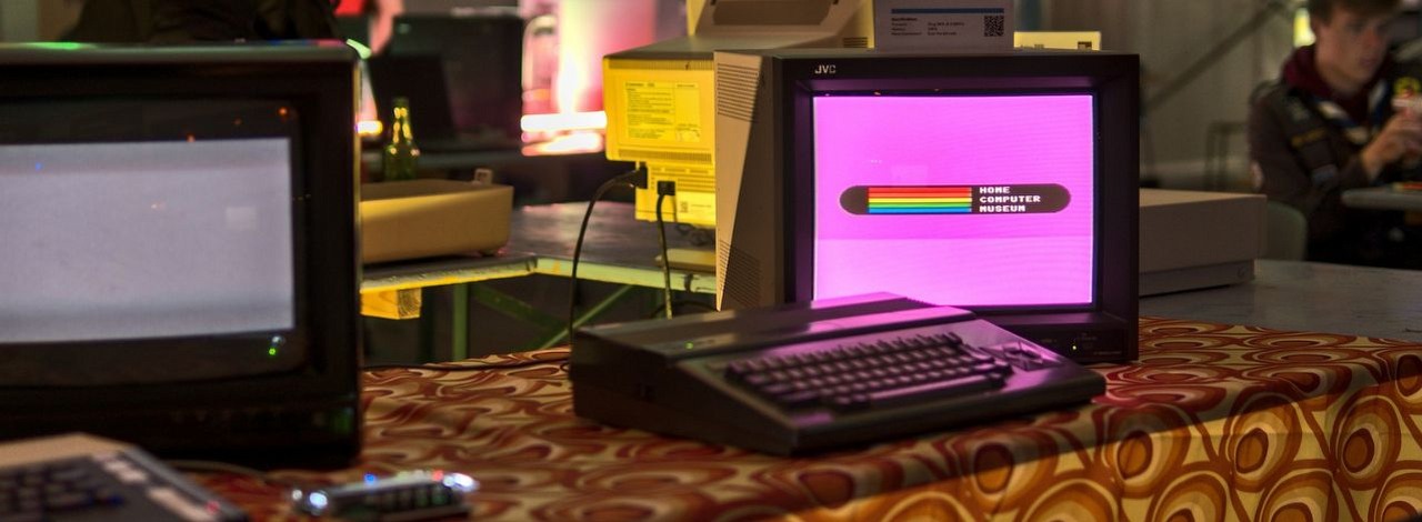 Tak wyglądały osiągnięcia w grach w latach 80. Gracz pochwalił się prezentem od Activision sprzed 41 lat, źródło grafiki: Pixabay/mherfurt.