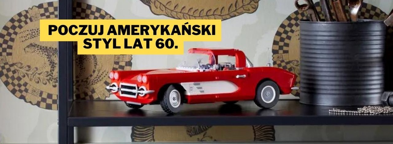 Tak tanio nie jest nawet na Amazonie. Polski sklep oferuje zestaw LEGO Icons Corvette C1 w cenie, która skusi niejednego fana klasycznych samochodów, źródło grafiki: Materiały promocyjne, LEGO.pl.