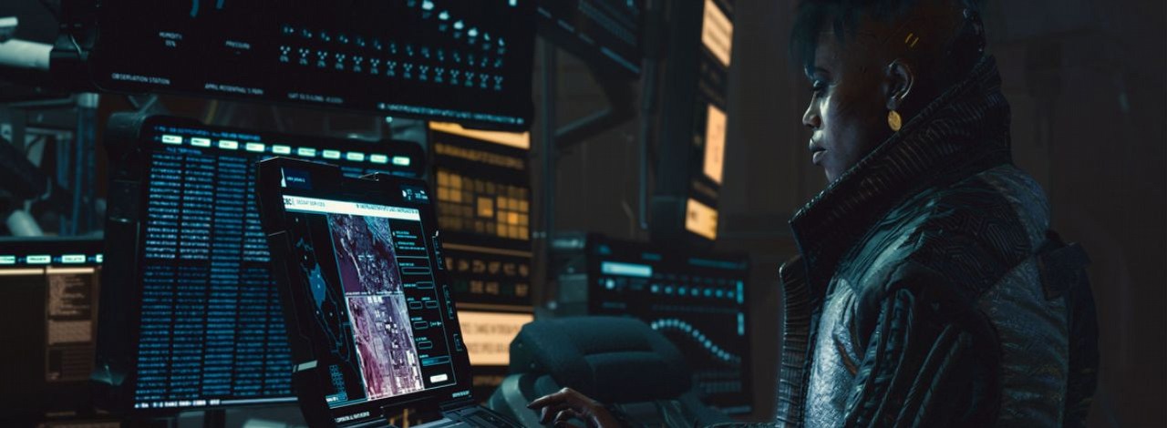 W Cyberpunku 2077 nastąpił bunt maszyn. Gracz natknął się na zabójczy automat z napojami, który potrafi zabijać przechodniów, źródło grafiki: CD Projekt RED.