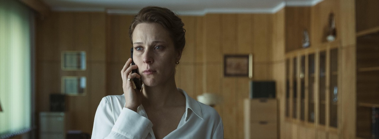 Przesmyk - czy będzie 2. sezon polskiego serialu Max? Aktorzy szpiegowskiego hitu mają już pomysły na dalsze losy swoich postaci, źródło grafiki: Przesmyk, Jan P. Matuszyński, Max, 2025.