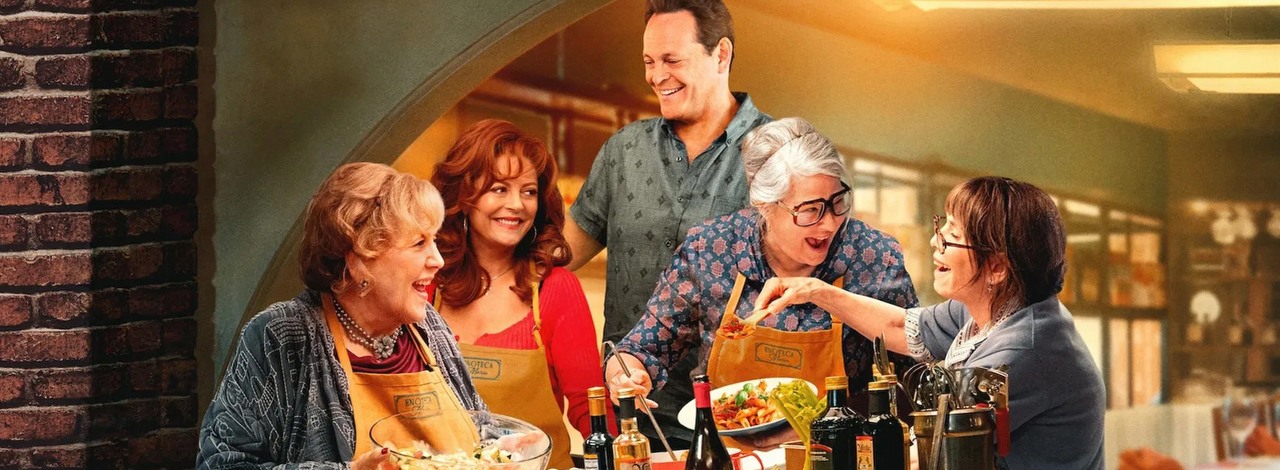 „To filmowy odpowiednik posiłku na poprawę humoru”. Na Netflixie ukazała się „ciepła i mądra” komedia, która ma wynik 83% na Rotten Tomatoes, źródło grafiki: Nonnas, Stephen Chbosky, Netflix, 2025.