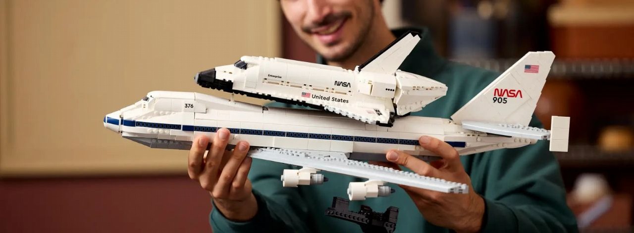 Najlepszy zestaw LEGO tego roku? Nosiciel wahadłowców 10360 łączy Boeinga 747 i prom kosmiczny, premiera już za kilka dni, źródło grafiki: LEGO.