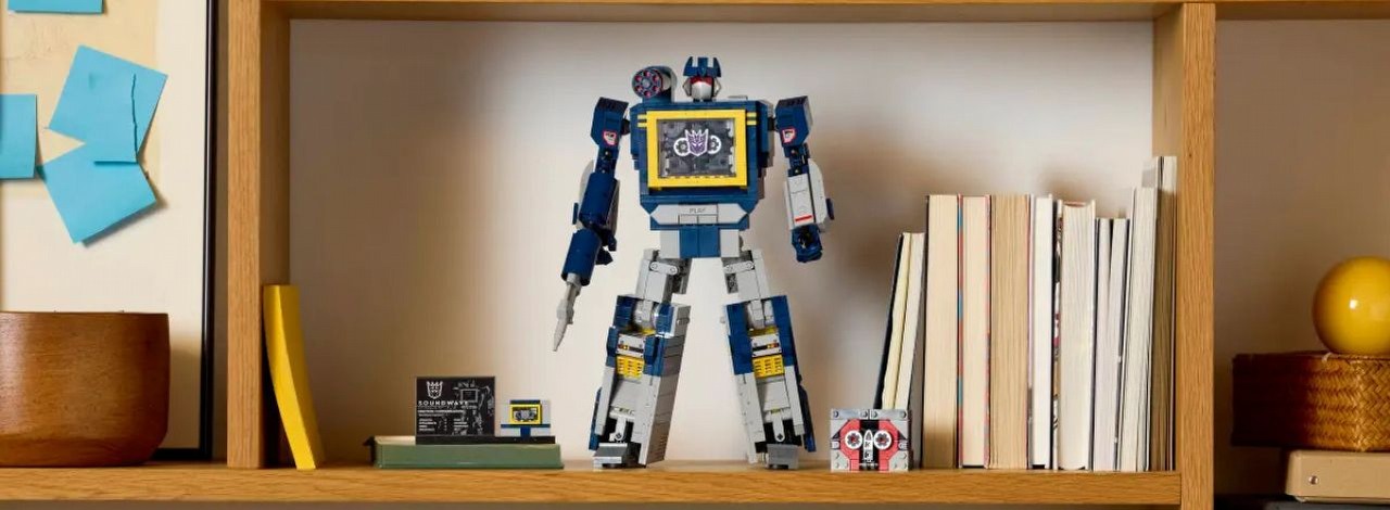 LEGO ujawniło nowy zestaw Transformers i jest nim pierwszy w serii Decepticon. Co ciekawe, nie chodzi o Megatrona, źródło grafiki: LEGO.