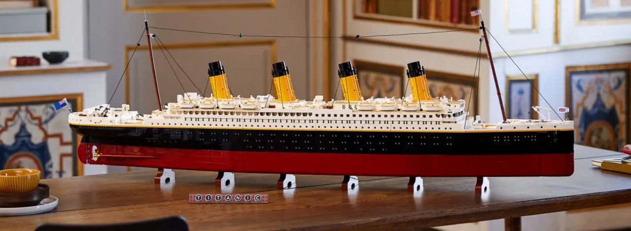 Jaki był największy zestaw LEGO w historii? Wbrew pozorom nie chodzi o Titanica albo Gwiazdę Śmierci, źródło grafiki: LEGO.
