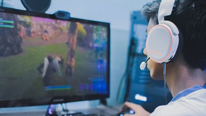 DLSS 5 zyskuje ponad 50% wydajności, a RTX-y 3000 dostają generowanie klatek bocznymi drzwiami