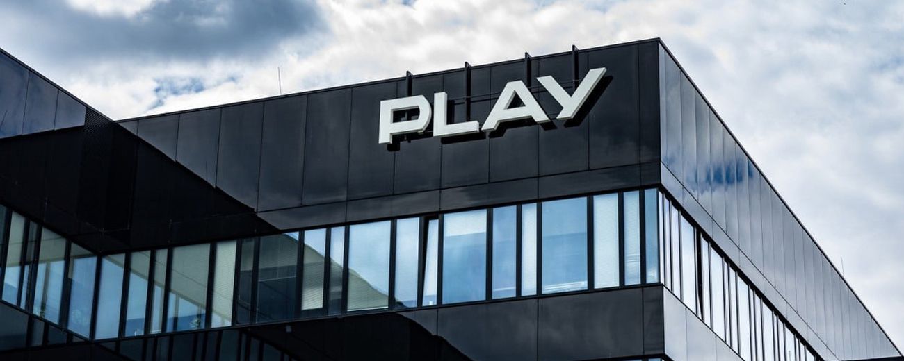Play otrzymał karę ponad 108 mln zł od UOKiK za odbieranie rabatów; klienci będą mogli ubiegać się o zwrot pieniędzy
