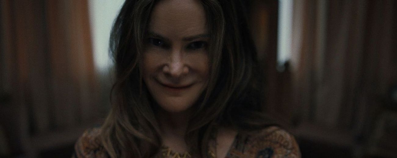 Dziś na Netflix premiera nowego, pokręconego serialu twórców Stranger Things wyreżyserowanego przez Polkę. 8 odcinków idealnych na maraton pełen grozy i napięcia