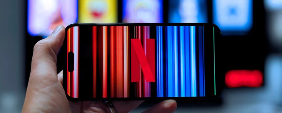 Netflix otwarcie przyznaje: 300 filmów i seriali powstało w tym roku przy użyciu AI
