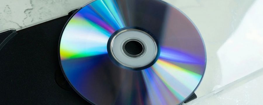 Decyzja Sony o końcu płyt zszokowała wielu, ale szerszy obraz cyfrowej rewolucji na przestrzeni ledwie kilku lat nie pozostawia złudzeń