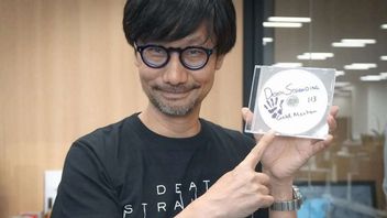 Hideo Kojima Fears the Death of Physical Media