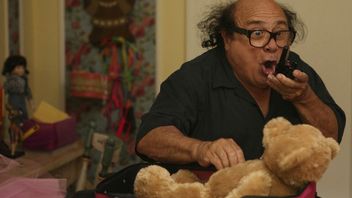 Actress was so frightened by Danny DeVito acting “weird and gross” on the set of It's Always Sunny in Philadelphia that she never wanted to work with him again