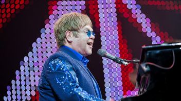Elton John slams plan to let AI use artists’ work without paying. The UK’s new bill comes under fire