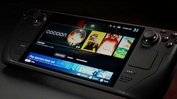A player with two thumbs on one hand ran into an accessibility issue with their Steam Deck, so the Reddit community came to the rescue
