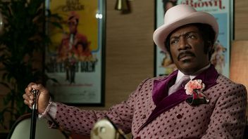 Eddie Murphy realized that people saw him as the worst actor in history and decided to take a break, which lasted longer than he had expected