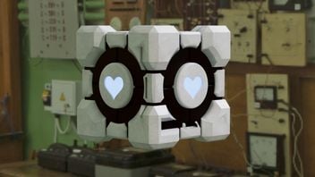 Players are already creating 'skins' for Steam Machine. Once purchased, you will be able to turn the hardware into a Portal Cube