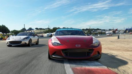 Assetto Corsa Evo draws crowds despite rough Early Access launch. Hidden online requirement blocks career mode